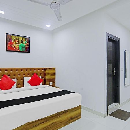 Hotel O Zion New Delhi Buitenkant foto