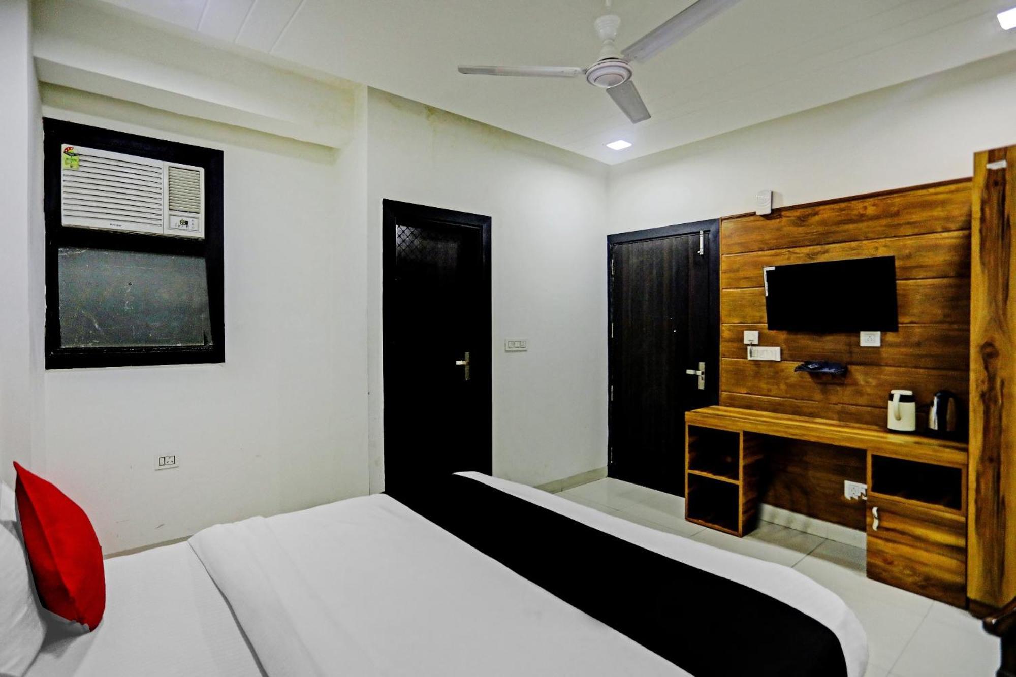 Hotel O Zion New Delhi Buitenkant foto